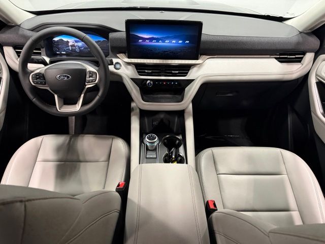 New 2026 Gray Ford Active image 29