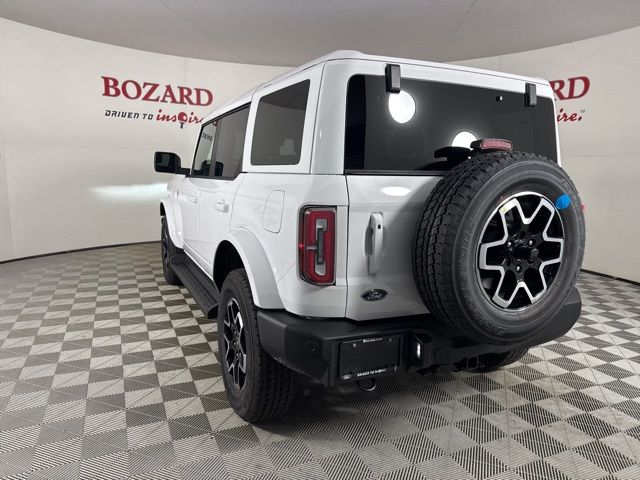 2025 Oxford White Ford Bronco Outer Banks 4X4 SUV