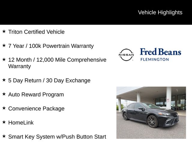 View vehicle photo 5