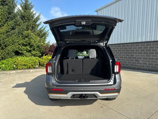 New 2026 Gray Ford Tremor image 6
