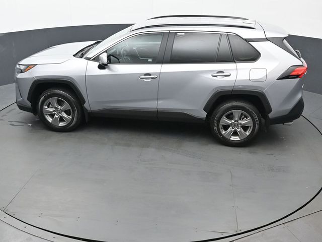 2024 Toyota RAV4 XLE 40