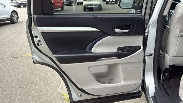 Used 2018 Toyota Highlander SUV