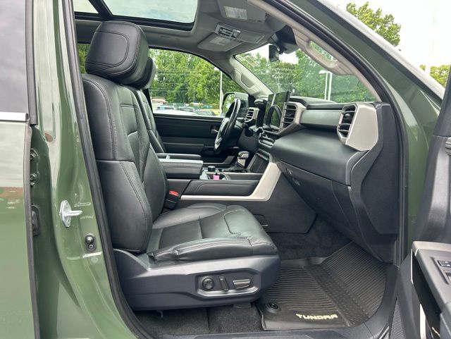 2022 Toyota Tundra Limited - Photo 19