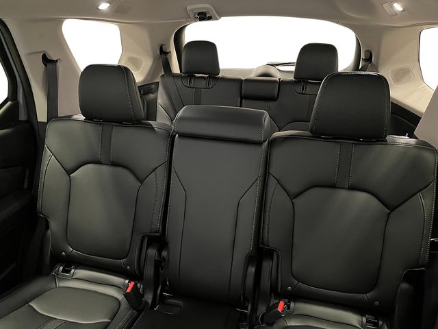 2025 Honda Pilot Touring photo