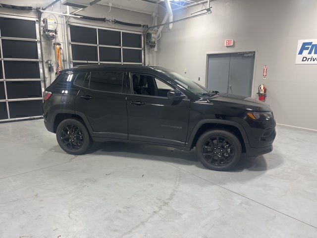 2026 Jeep Compass Latitude 4WD