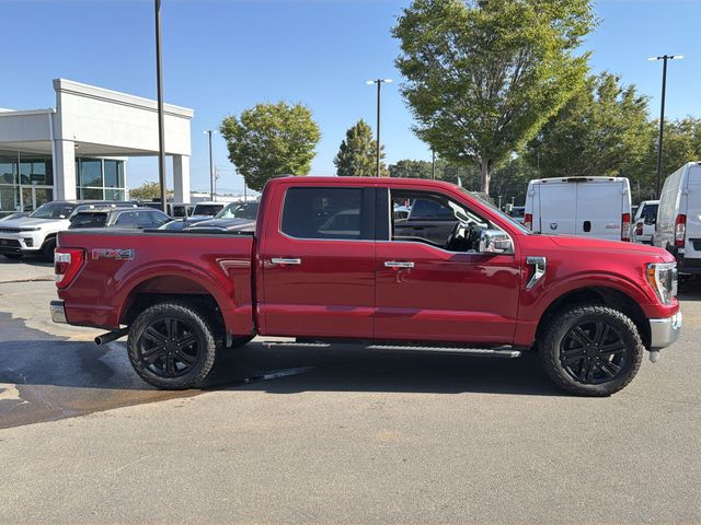 Used 2022 Red Ford Lariat image 13