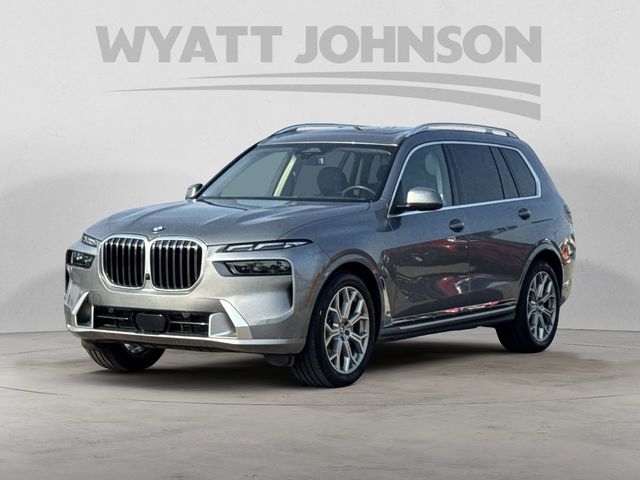 2025 BMW X7 xDrive40i