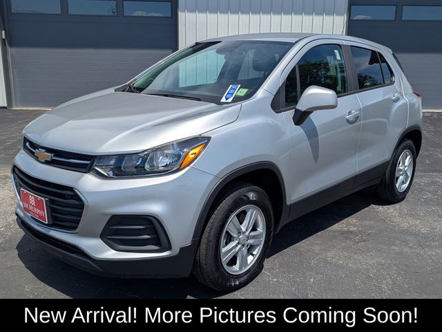 Silver Ice Metallic 2020 Chevrolet Trax SUV / Crossover Front-Wheel Drive 6-Speed Automatic