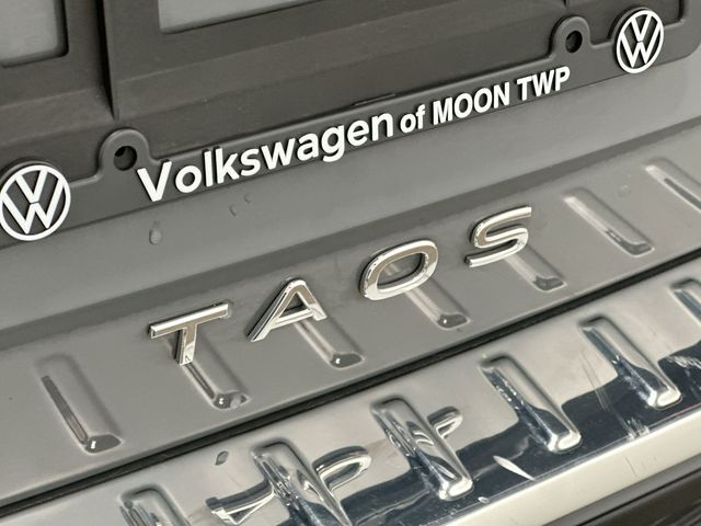 2023 Volkswagen Taos 1.5T SEL Gray at Subaru and VW of Moon Township