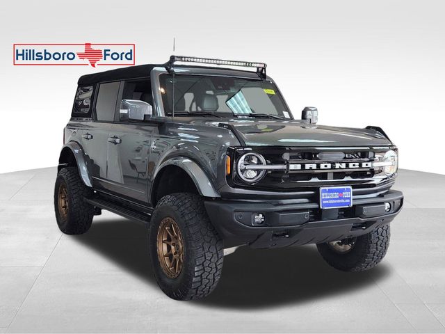 2024 Carbonized Gray Metallic Ford Bronco Outer Banks 4X4 SUV