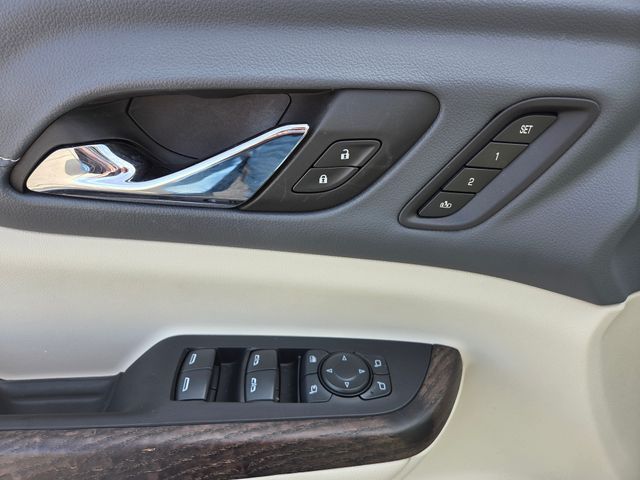 2023 GMC Acadia AWD Denali