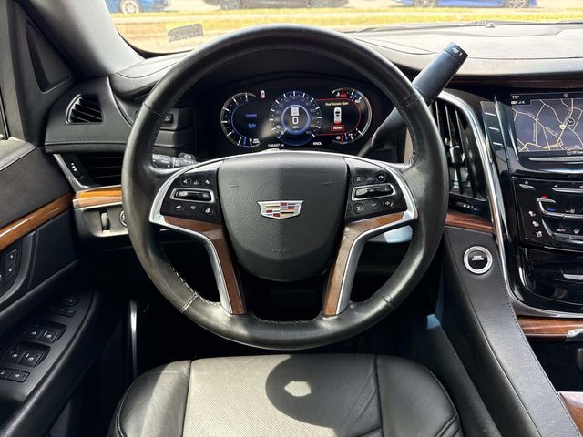 2017 Cadillac Escalade Luxury - Photo 17