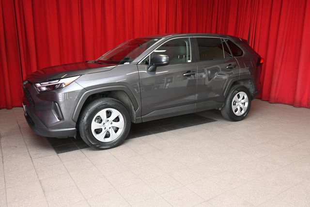 2024 Toyota RAV4 LE AWD