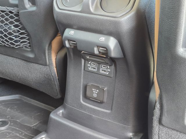 2023 Jeep Wrangler Rubicon:46331A