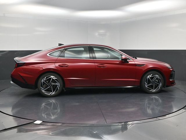 2024 Hyundai Sonata SEL Red at Wharton Chevrolet GMC