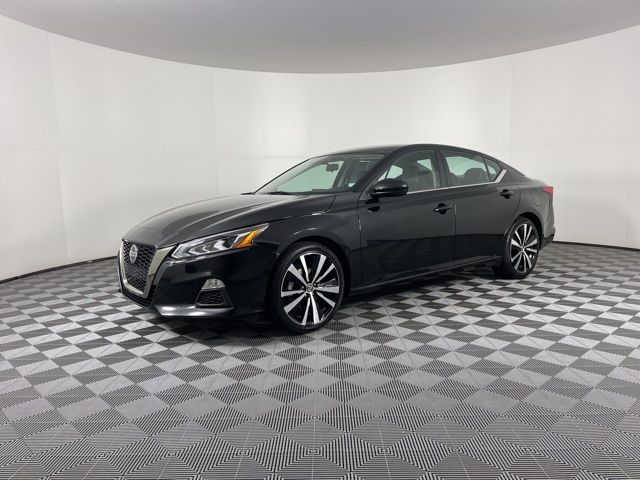 2022 Nissan Altima 2.5 SR 5