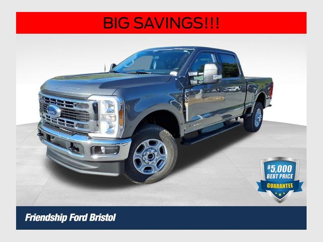 2026 Ford F-350 Super Duty XLT Crew Cab 4WD