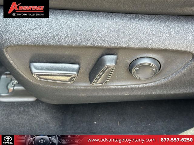 Used 2021 Toyota Highlander SUV
