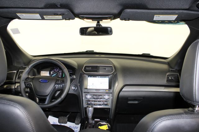 2018 Ford Explorer XLT photo