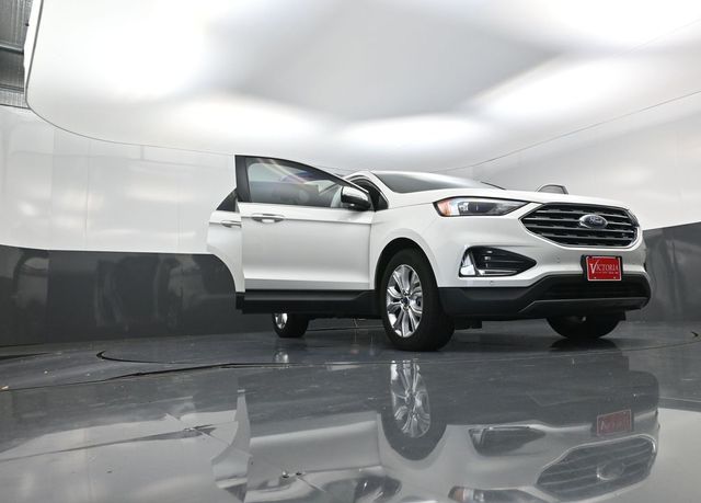 2022 Ford Edge Titanium White at Legacy Ford