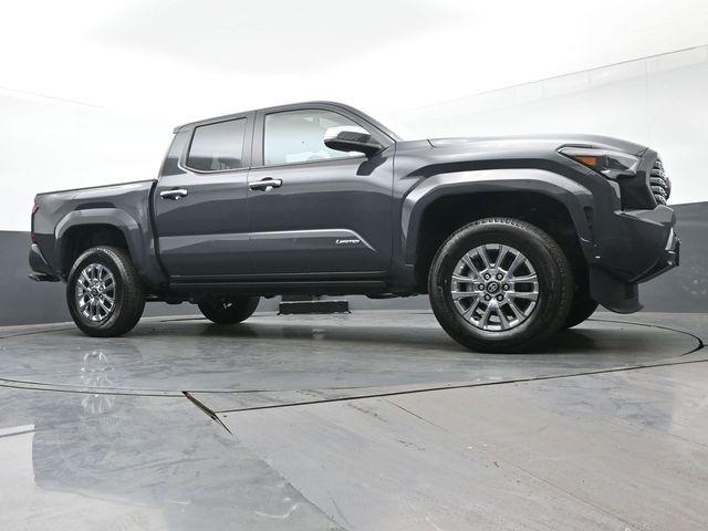 2024 Toyota Tacoma Limited 43