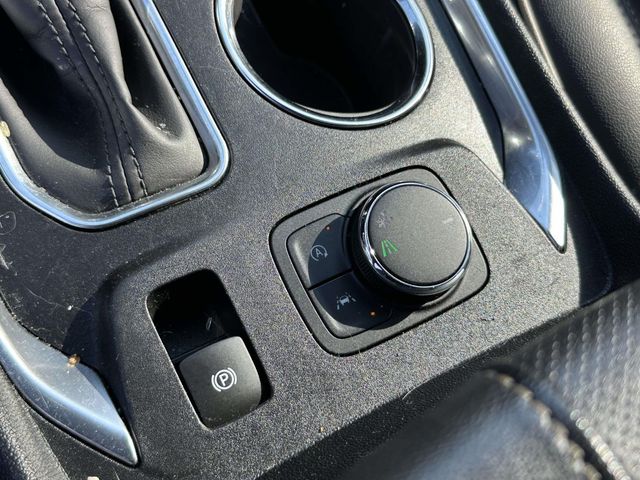 2023 Chevrolet Traverse Premier - Photo 34