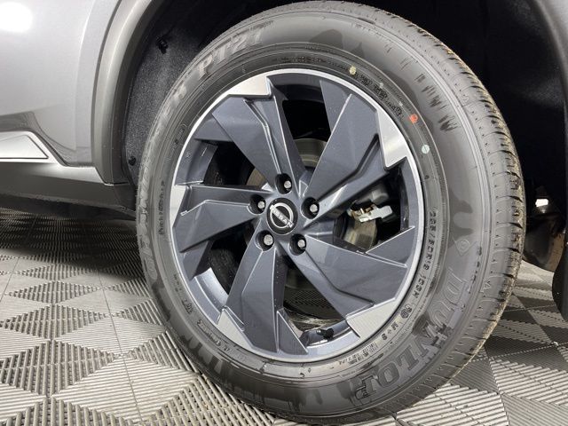 2025 Gun Metallic Nissan Rogue SV FWD SUV