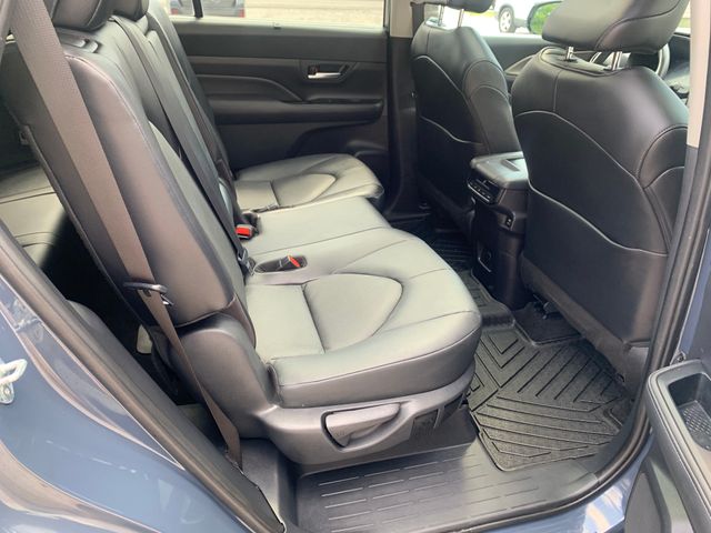 Used 2024 Toyota Grand Highlander SUV