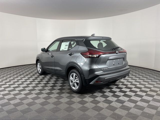 2025 Gun Metallic Nissan Kicks Play S FWD SUV