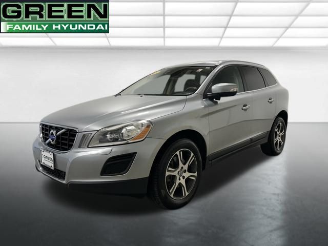 2013 Volvo XC60 T6 AWD
