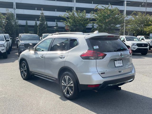 2017 Nissan Rogue SL 5