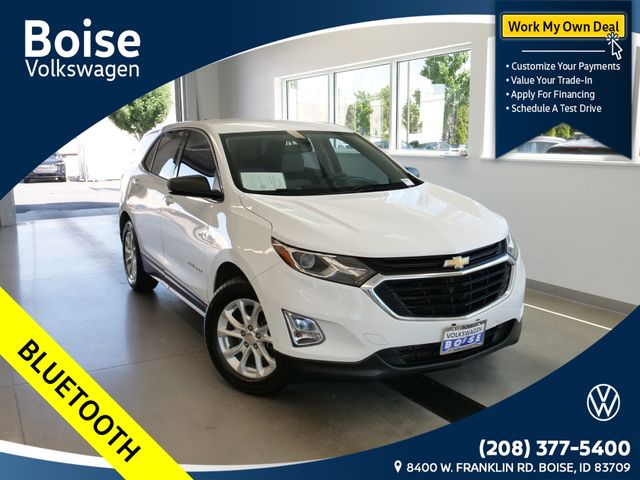 Summit White 2018 Chevrolet Equinox SUV / Crossover Front-Wheel Drive 6-Speed Automatic Overdrive