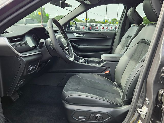 2025 Jeep Grand Cherokee Altitude X 4x2