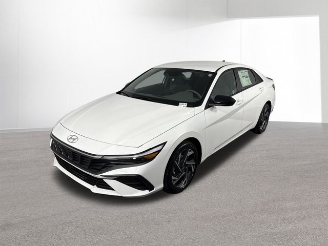 Used 2025 Hyundai Elantra For Sale in Indianapolis, IN