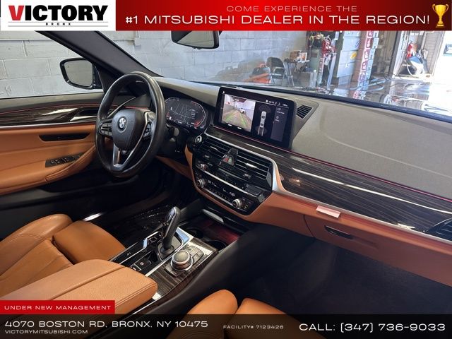 2022 BMW 5-Series 530i xDrive photo