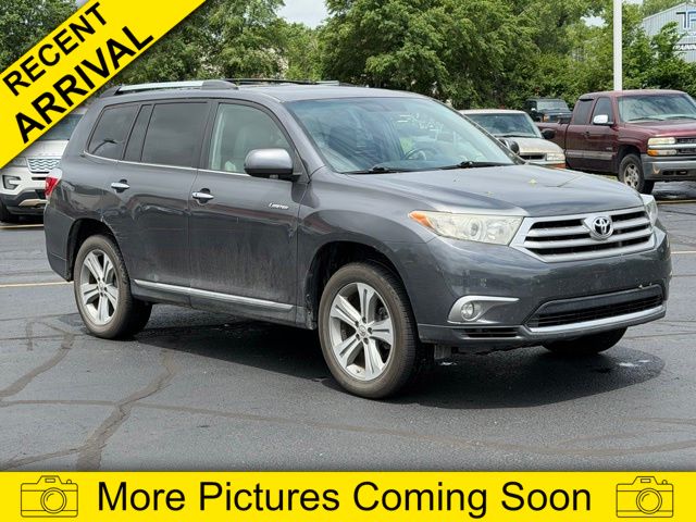 Magnetic Gray Metallic 2011 Toyota Highlander Limited 4WD SUV / Crossover All-Wheel Drive 5-Speed Automatic Overdrive