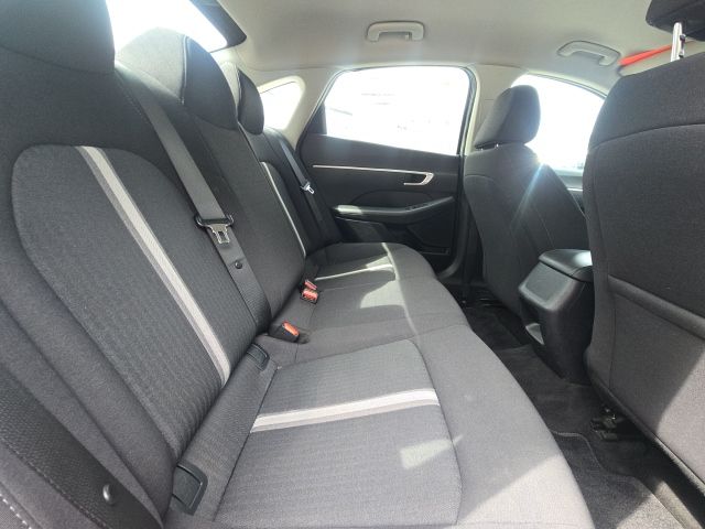 2023 Hyundai Sonata SE:167717A