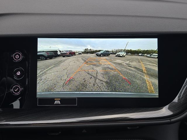 2023 Buick Envision Essence:C02556