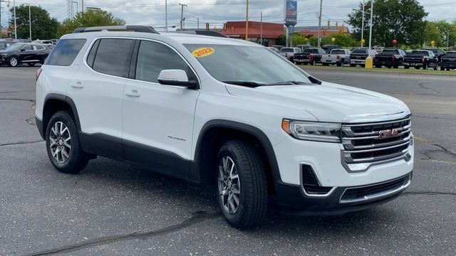 2022 GMC Acadia SLE 2