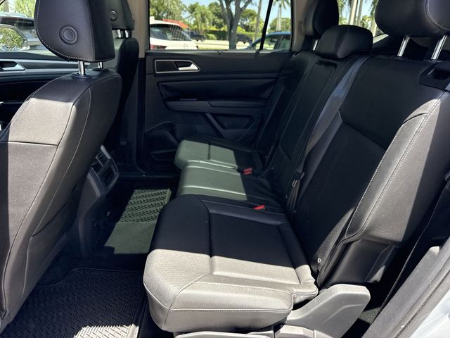 2018 Volkswagen Atlas - $16,998