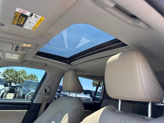 Used 2024 Toyota Highlander SUV