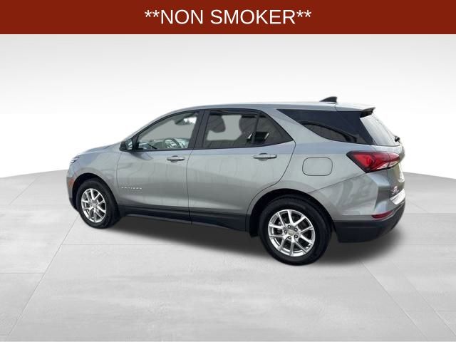 2023 Chevrolet Equinox LS photo
