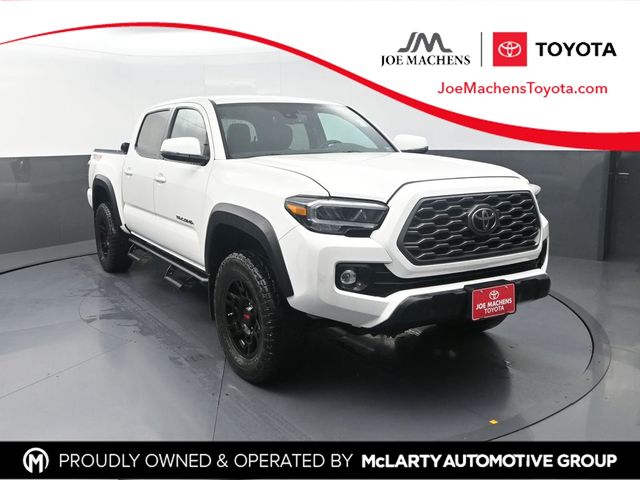 Super White 2020 Toyota Tacoma Pickup Truck Four-Wheel Drive 6-Speed Automatic