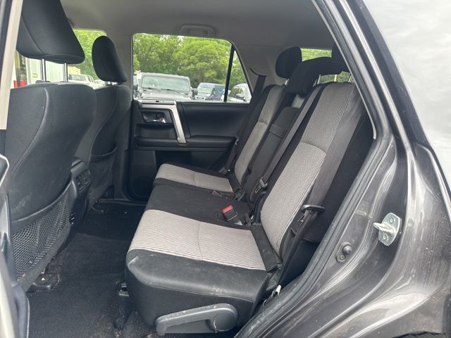 2018 Magnetic Gray Metallic Toyota 4Runner SR5 4X4 SUV