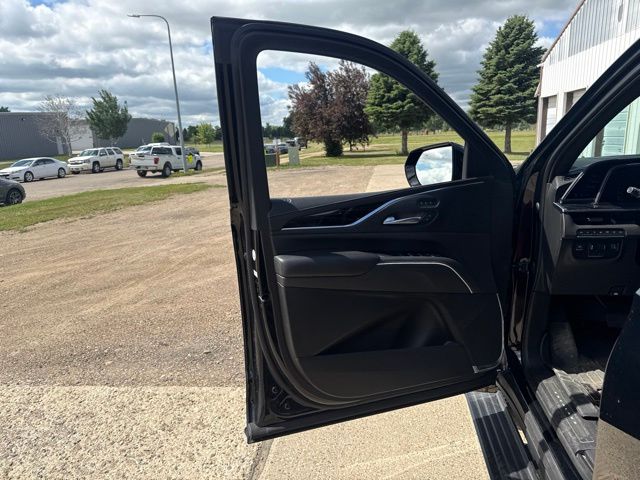 2021 Black Metallic Cadillac Escalade ESV Sport 4X4 SUV