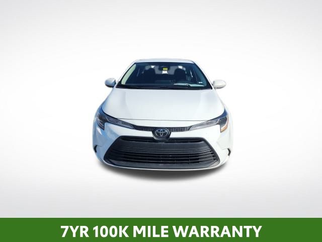 Used 2024 Toyota Corolla LE with VIN 5YFB4MDEXRP175028 for sale in Northfield, Minnesota