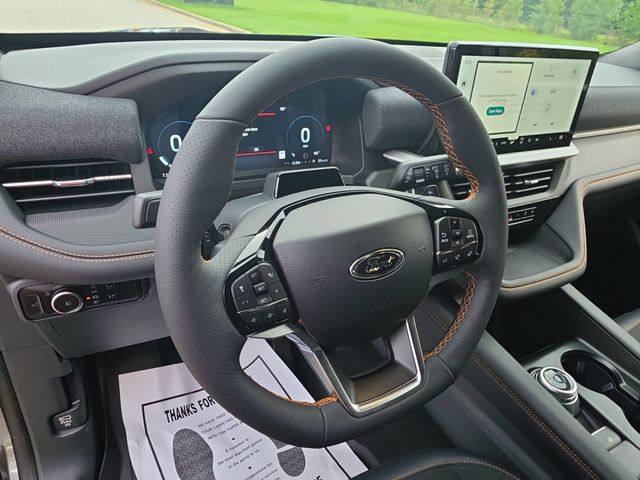 New 2026 Carbonized Gray Metallic Ford Tremor® image 18