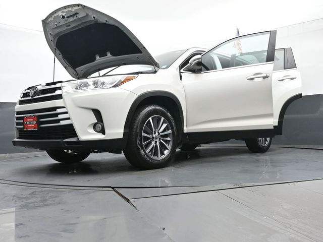 2019 Toyota Highlander XLE 48