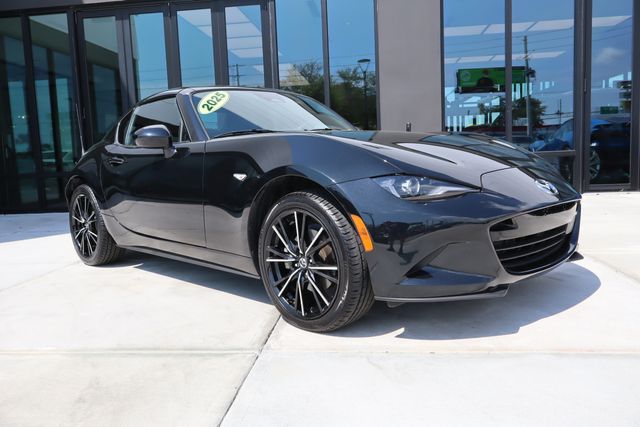 2025 Mazda MX-5 Miata RF Grand Touring RWD