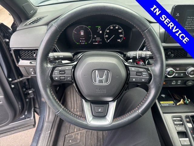 View vehicle photo 4